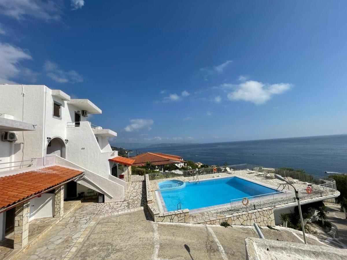 Yannis Apartments Barbati Dış mekan fotoğraf